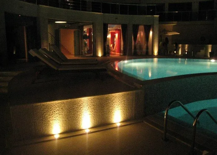 公寓式酒店 Complex Aquamarine