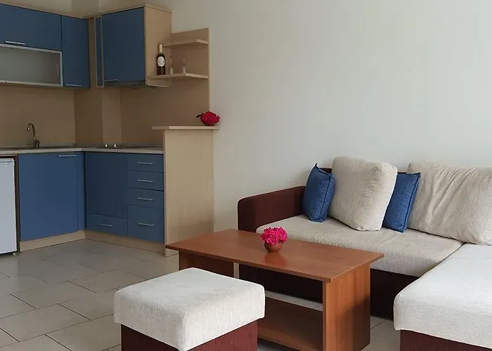 公寓式酒店 Complex Aquamarine